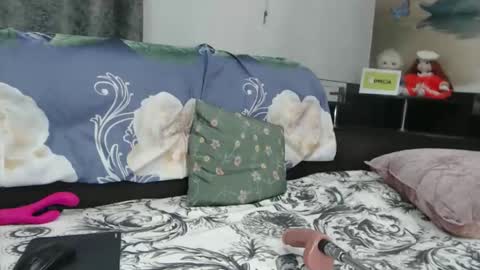 Snapshot of vero_nika8 chatting on October 2025 01:03:02 AM Veronika online show from October 2025 01:03:02 AM