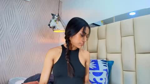 Snapshot of vero_temptation chatting on November 2025 12:02:02 PM Vero online show from November 2025 12:02:02 PM