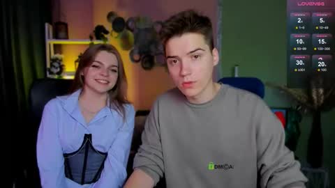 Snapshot of veronica_bubble chatting on September 2025 07:35:02 PM Ronni online show from September 2025 07:35:02 PM