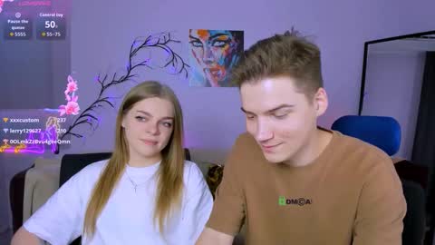 Snapshot of veronica_bubble chatting on September 2025 07:13:01 PM Ronni online show from September 2025 07:13:01 PM