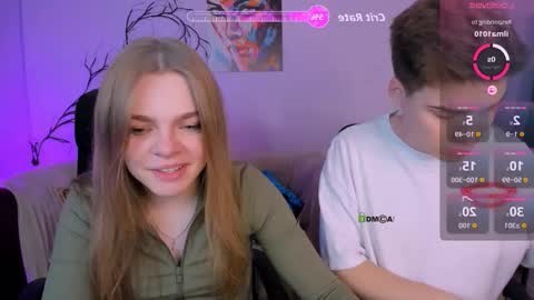 Snapshot of veronica_bubble chatting on September 2025 07:08:02 PM Ronni online show from September 2025 07:08:02 PM