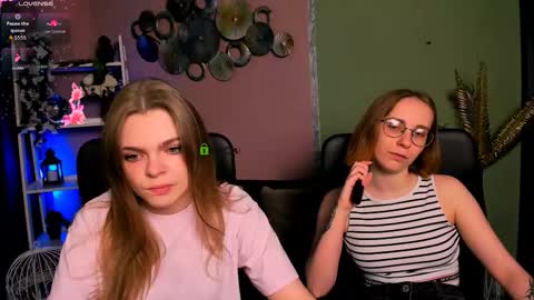 Snapshot of veronica_bubble chatting on November 2025 08:07:01 PM Ronni online show from November 2025 08:07:01 PM