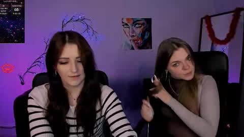 Snapshot of veronica_bubble chatting on November 2025 08:19:02 PM Ronni online show from November 2025 08:19:02 PM