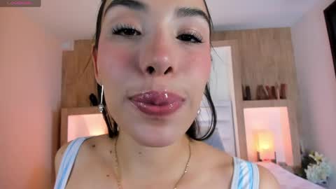 Johovanna online show from March 2026 02:49:02 PM