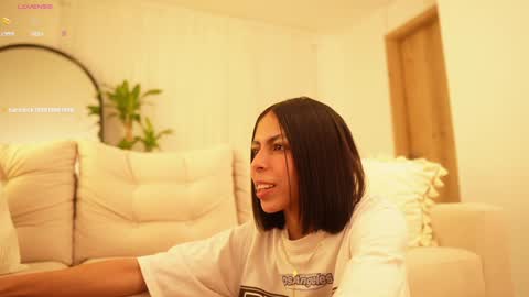 Veronica online show from December 2024 11:54:02 AM