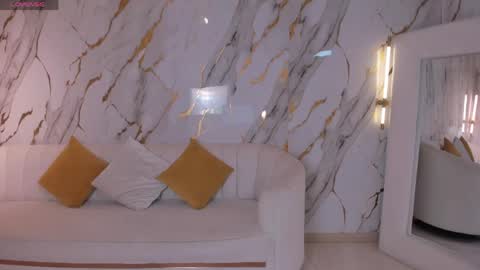Snapshot of veronicablue1 chatting on June 2026 09:30:02 AM Vero online show from June 2026 09:30:02 AM
