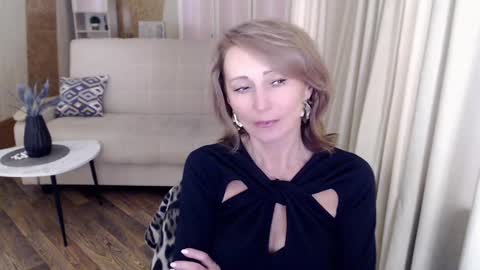 Snapshot of veronicagilbert chatting on January 2025 11:10:02 AM Helen online show from January 2025 11:10:02 AM