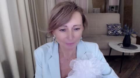 Snapshot of veronicagilbert chatting on January 2025 11:17:01 AM Helen online show from January 2025 11:17:01 AM