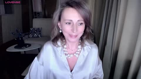 Snapshot of veronicagilbert chatting on February 2025 04:59:01 AM Helen online show from February 2025 04:59:01 AM