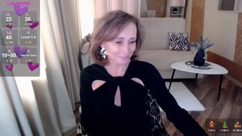 Snapshot of veronicagilbert chatting on February 2025 08:15:02 AM Helen online show from February 2025 08:15:02 AM