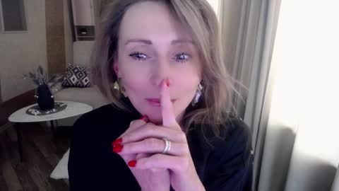 Snapshot of veronicagilbert chatting on February 2025 11:31:01 AM Helen online show from February 2025 11:31:01 AM