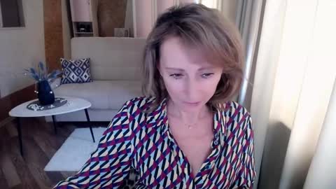 Snapshot of veronicagilbert chatting on March 2025 05:33:02 AM Helen online show from March 2025 05:33:02 AM