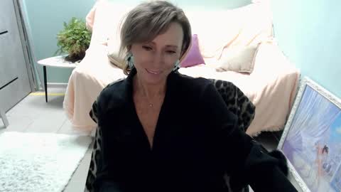 Snapshot of veronicagilbert chatting on March 2025 11:51:01 AM Helen online show from March 2025 11:51:01 AM