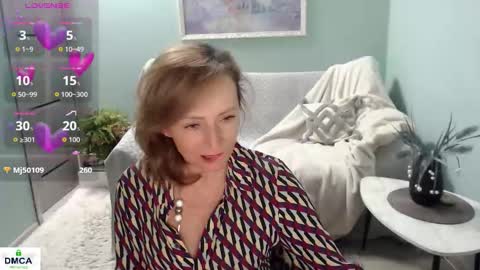Snapshot of veronicagilbert chatting on November 2025 06:57:02 AM Helen online show from November 2025 06:57:02 AM
