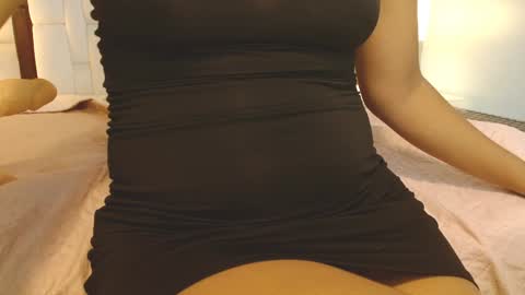 Snapshot of veronicarobles chatting on December 2024 07:32:01 PM Veronica Robles online show from December 2024 07:32:01 PM