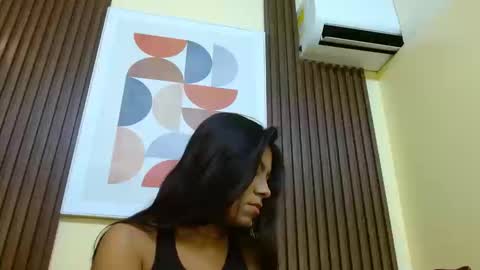 Snapshot of veronicarobles chatting on September 2025 05:57:02 PM Veronica Robles online show from September 2025 05:57:02 PM