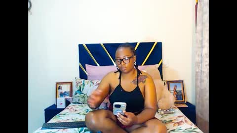 Snapshot of veronicarod1 chatting on February 2026 01:48:02 AM veronicarod1 online show from February 2026 01:48:02 AM