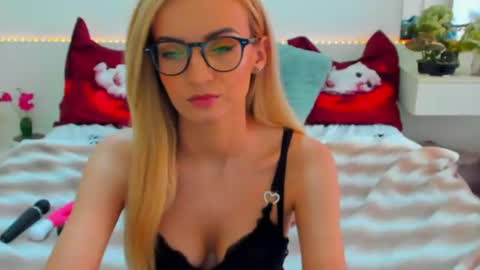 VerraSweet4u online show from June 2026 03:25:01 AM