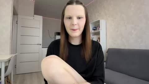 Karina followed me bb online show from July 2026 01:05:01 PM