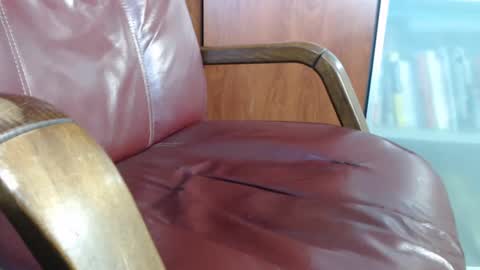 Erik online show from January 2025 11:17:01 AM