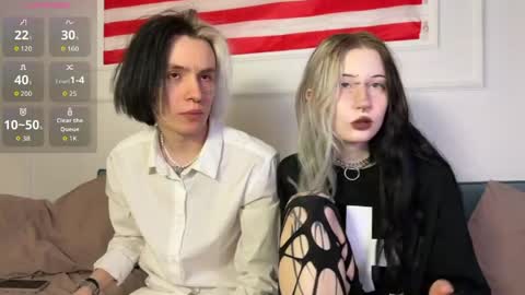 veryraretwins online show from March 2026 10:32:01 PM