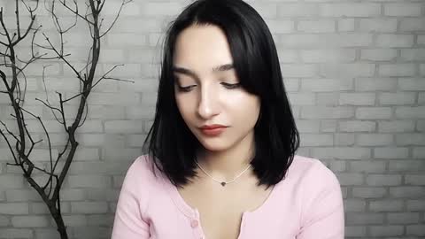 Ana online show from January 2025 09:41:01 AM