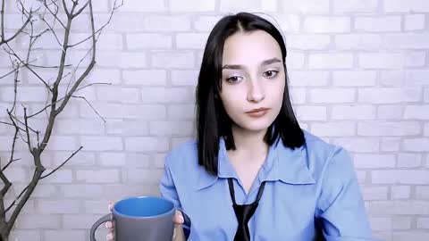 Ana online show from March 2025 02:40:02 PM