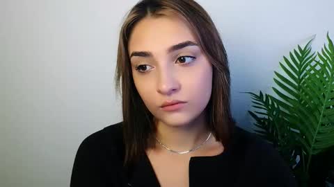 Ana online show from December 2025 10:13:01 AM