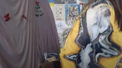 Snapshot of veryveryvery_shy chatting on January 2026 06:28:02 AM veryveryvery_shy online show from January 2026 06:28:02 AM