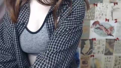 Snapshot of veryveryvery_shy chatting on January 2026 06:38:01 AM veryveryvery_shy online show from January 2026 06:38:01 AM