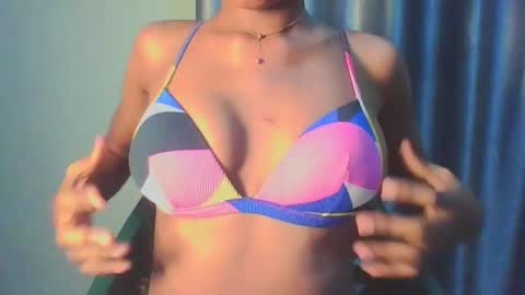 Snapshot of verywetpussy_ chatting on September 2025 04:34:02 PM verywetpussy online show from September 2025 04:34:02 PM