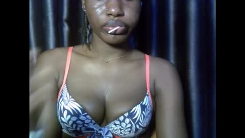 Snapshot of verywetpussy_ chatting on November 2025 11:54:02 PM verywetpussy online show from November 2025 11:54:02 PM