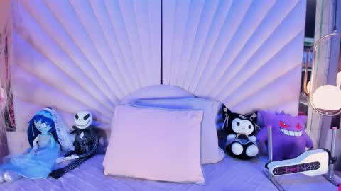 Vesper Velvet  online show from March 2026 04:16:02 AM