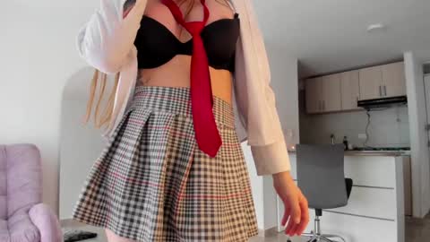 Snapshot of vianca_cruzz chatting on December 2024 03:22:01 PM Vianca Cruz online show from December 2024 03:22:01 PM