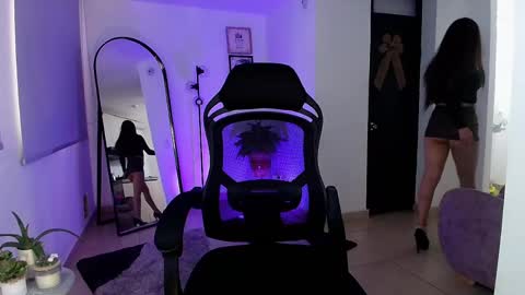 Snapshot of vianca_cruzz chatting on April 2026 01:24:01 PM Vianca Cruz online show from April 2026 01:24:01 PM