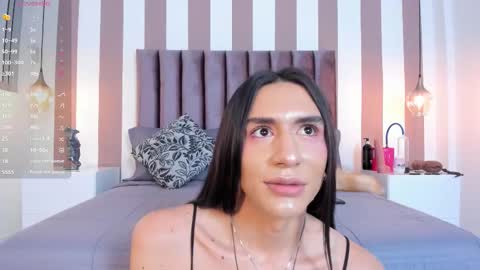 Ariana  online show from December 2025 08:38:02 PM