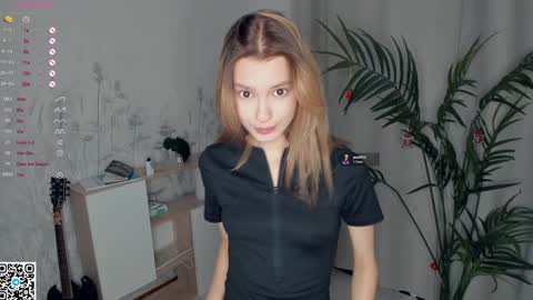 Mikky online show from December 2024 08:21:02 PM