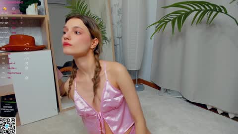 Mikky online show from February 2025 07:07:02 AM