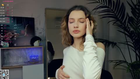 Mikky online show from February 2025 06:03:01 AM