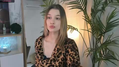 Mikky online show from March 2025 07:08:02 AM