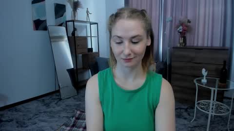 Mikky online show from October 2025 07:27:01 AM