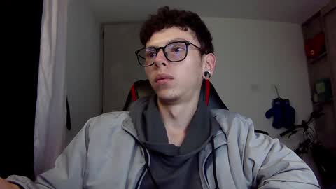 Vicent Brais online show from December 2024 08:53:02 AM