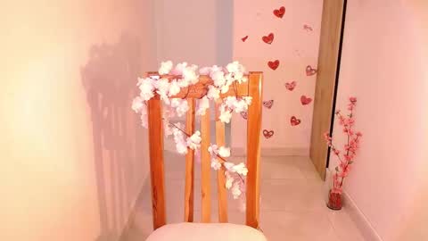 Vicky  online show from February 2025 04:15:01 PM