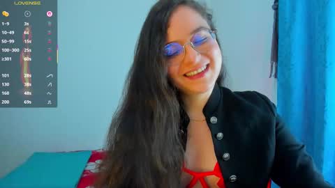 Snapshot of vicky_cristinax chatting on March 2026 01:44:01 AM Vicky online show from March 2026 01:44:01 AM