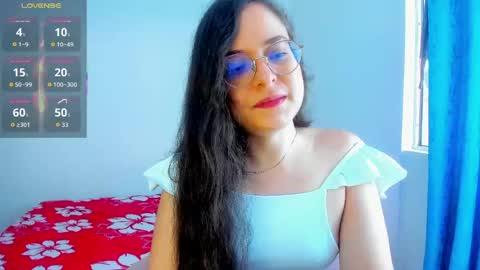 Snapshot of vicky_cristinax chatting on March 2026 11:00:02 PM Vicky online show from March 2026 11:00:02 PM