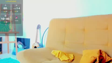 Snapshot of vicky_cristinax chatting on March 2026 06:18:02 PM Vicky online show from March 2026 06:18:02 PM
