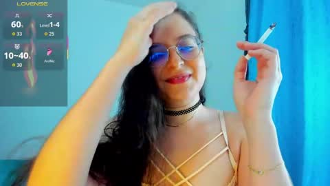 Snapshot of vicky_cristinax chatting on April 2026 11:27:01 PM Vicky online show from April 2026 11:27:01 PM