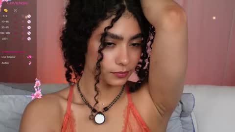 vicky_curly online show from October 2025 10:51:01 PM