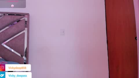 Snapshot of vicky_deepass chatting on February 2026 12:01:02 PM vicky_deepass online show from February 2026 12:01:02 PM