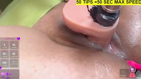 vickytera777 online show from December 2025 02:58:02 PM